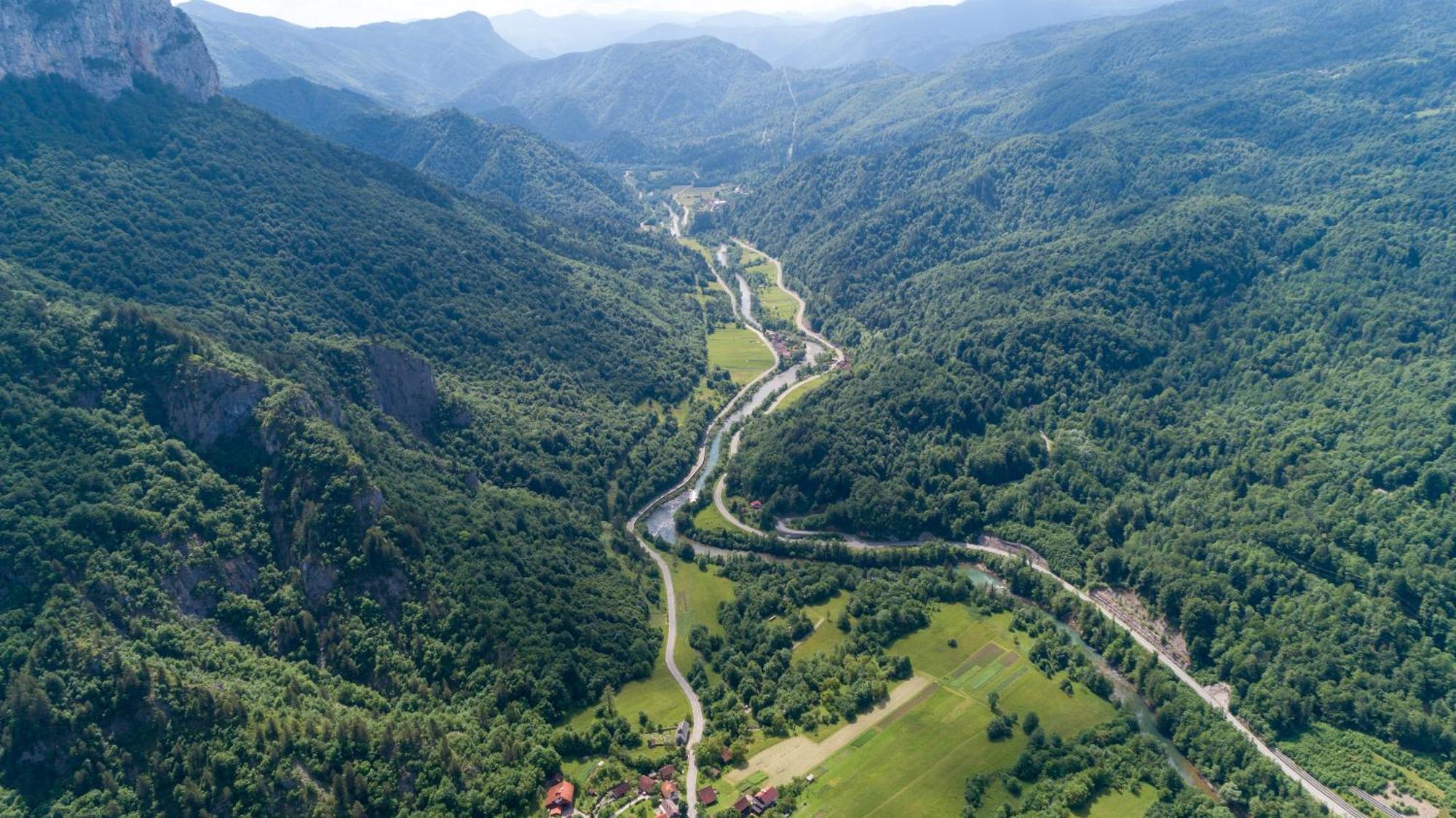 Resort Stari Malni, Osilnica - Vacation Houses Stari Malni Экстерьер фото